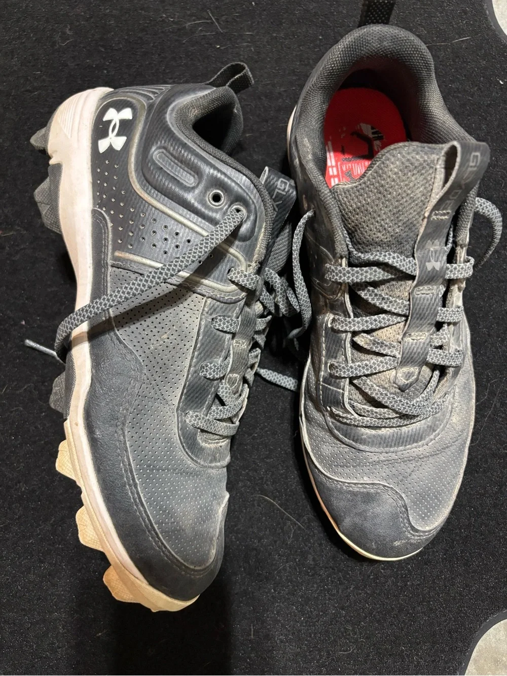 Under Armour Women’s Black and White Athletic Cleats